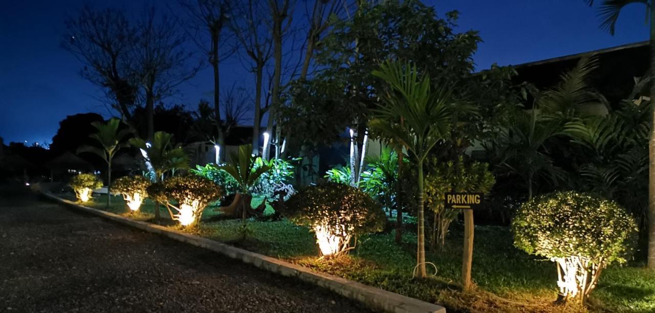 Luang Prabang Chanon Hotel Экстерьер фото